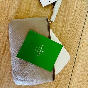 Kate Spade wristlet. Brand new! Never used! Perfect condition!